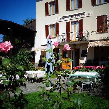 Hotel Pensione Serena Purasca Buitenkant foto