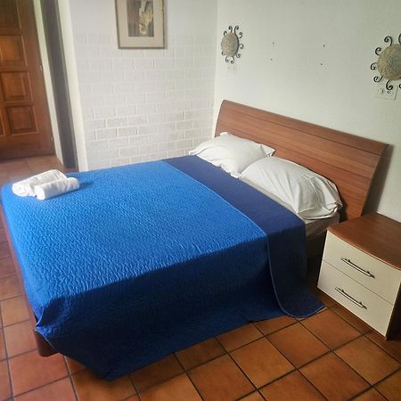 Hotel Pensione Serena Purasca Buitenkant foto