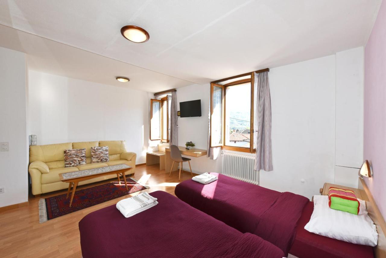 Hotel Pensione Serena Purasca Buitenkant foto