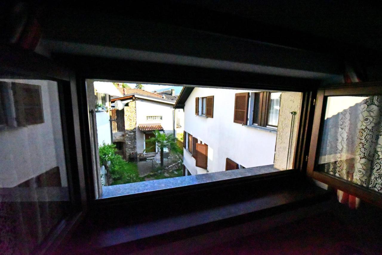 Hotel Pensione Serena Purasca Buitenkant foto