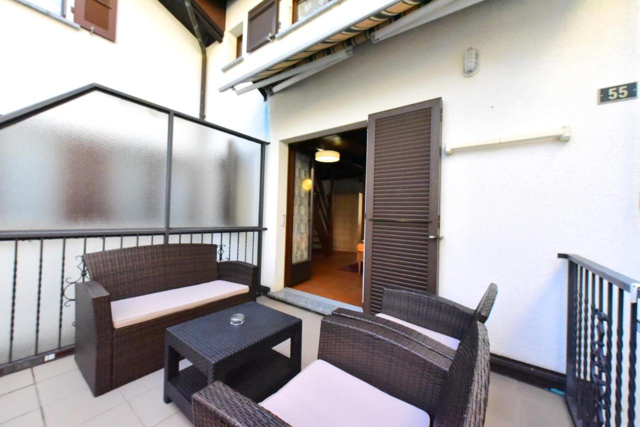 Hotel Pensione Serena Purasca Buitenkant foto