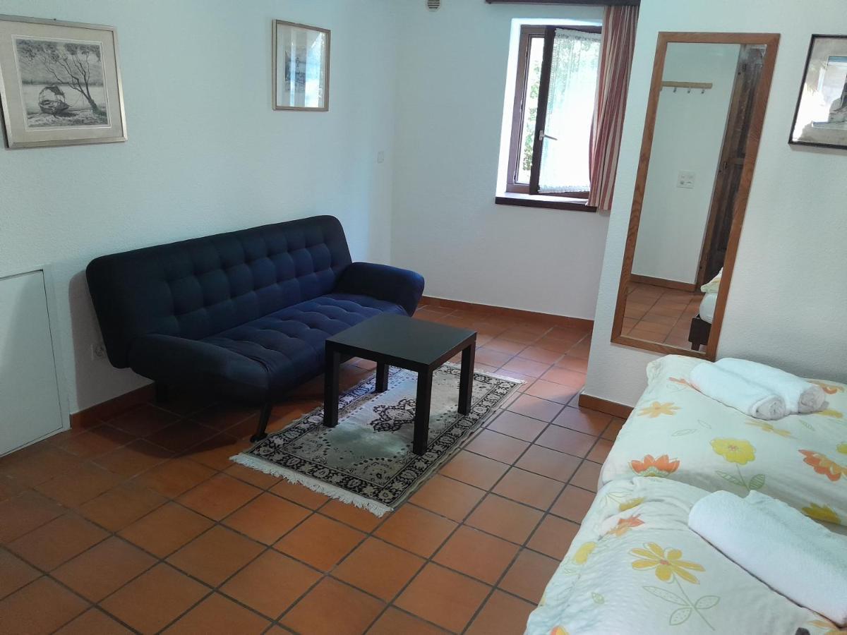 Hotel Pensione Serena Purasca Buitenkant foto