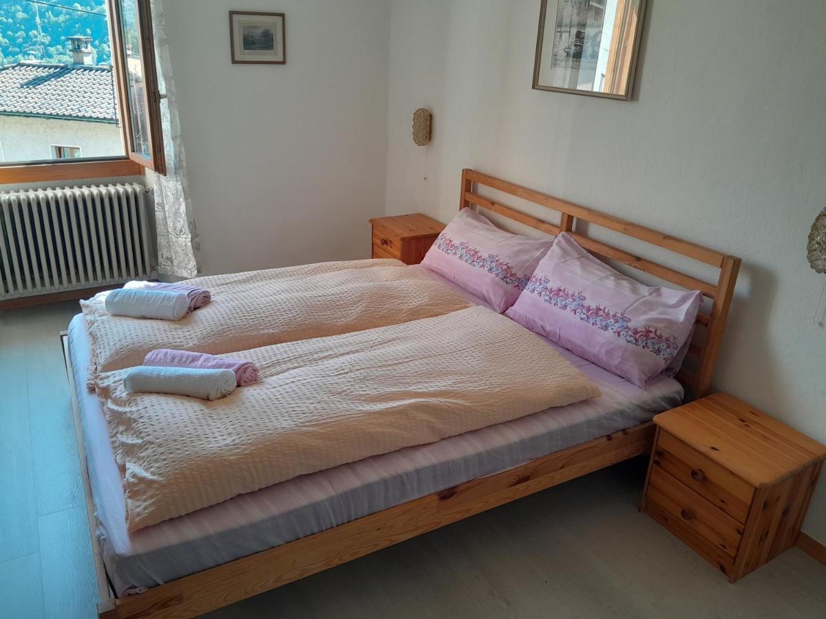 Hotel Pensione Serena Purasca Buitenkant foto